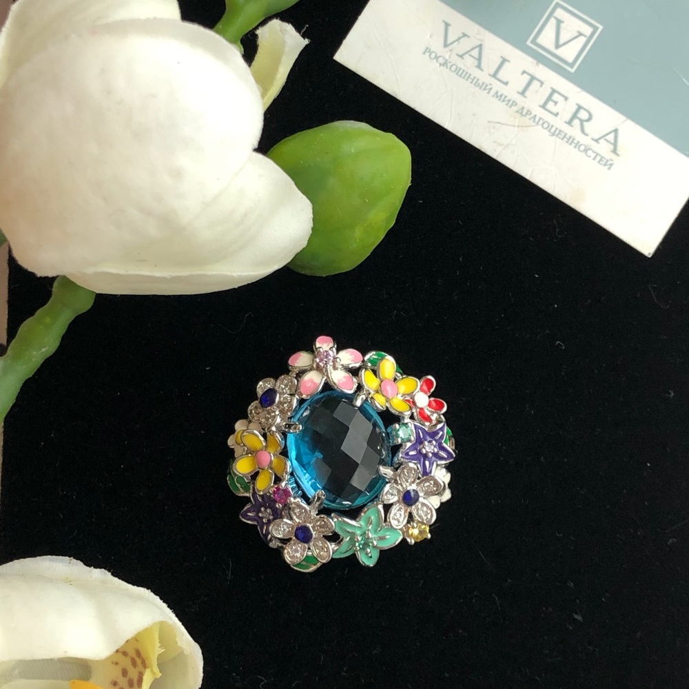 🔹Sterling Silver Pendant with Topaz 🌸